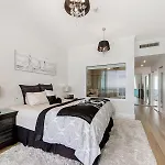 Style And Amazing Views-Sub Penthouse