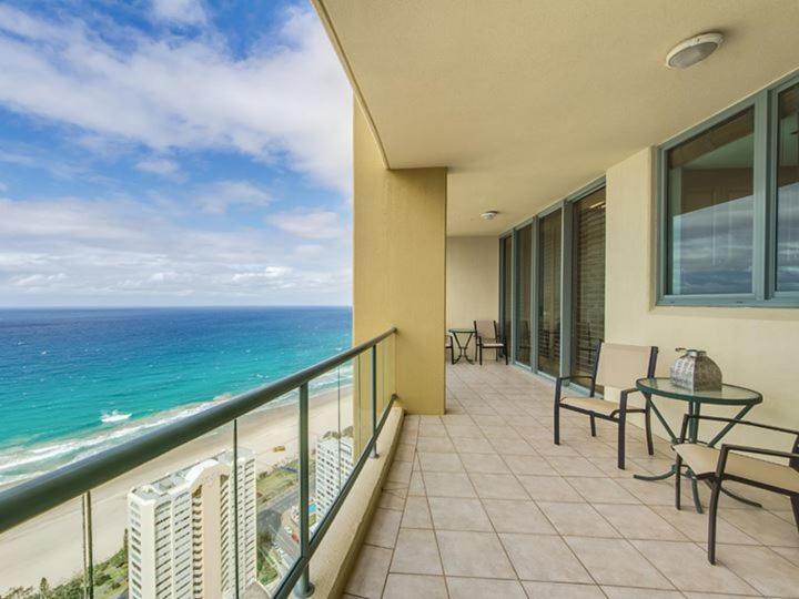 Style And Amazing Views-sub Penthouse Apartment