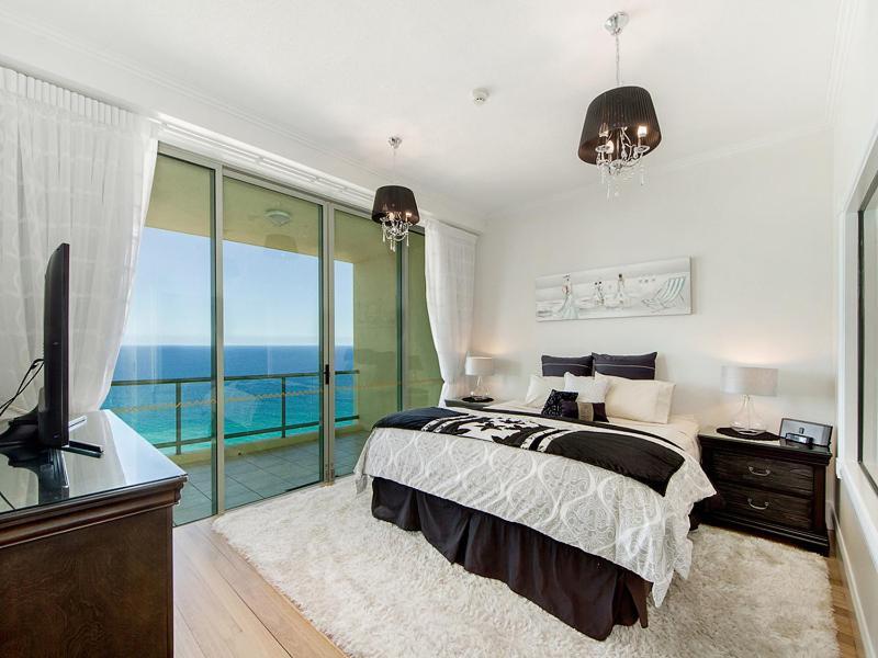 Style And Amazing Views-sub Penthouse Apartment